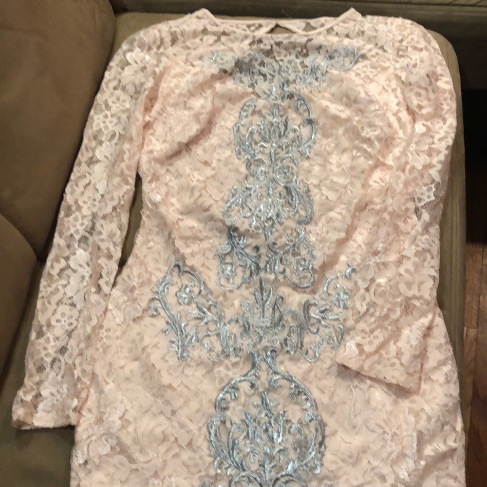 BEBE SEXY PINK LACE DRESS W/ SILVER EMBROIDERY